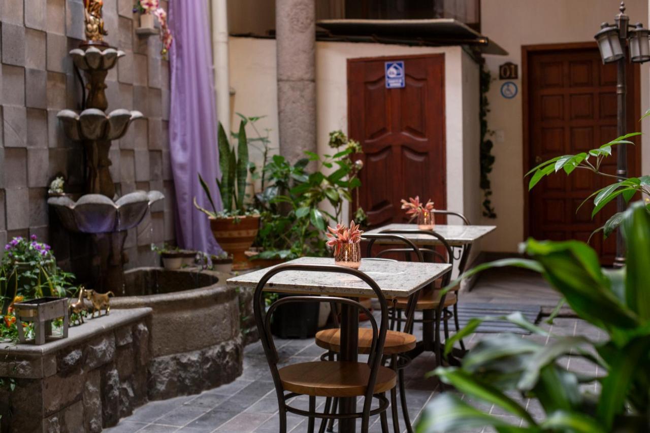 Hotel Colonial San Agustin Кито Экстерьер фото